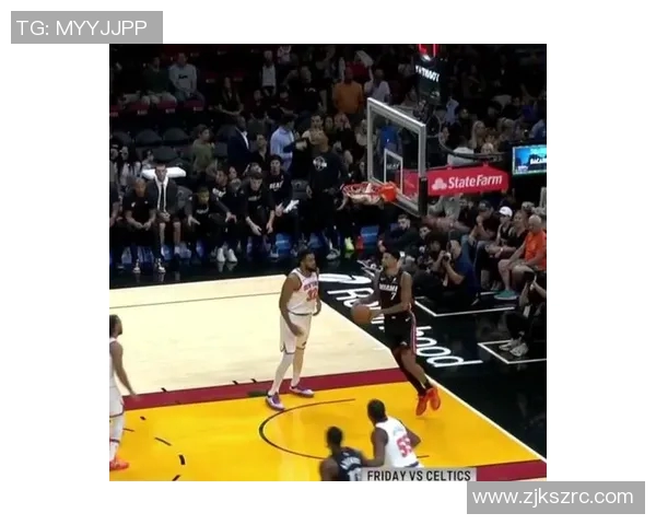 抡开了！鲍威尔最近3场场均32.7分 投篮50.8% 三分50% 罚球91.3%